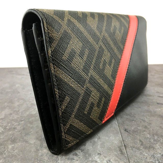 【極美品】 フェンディ ダイアゴナル 二つ折り長財布 7M0264 極美品】 フェンディ ダイアゴナル 二つ折り長財布 7M0264