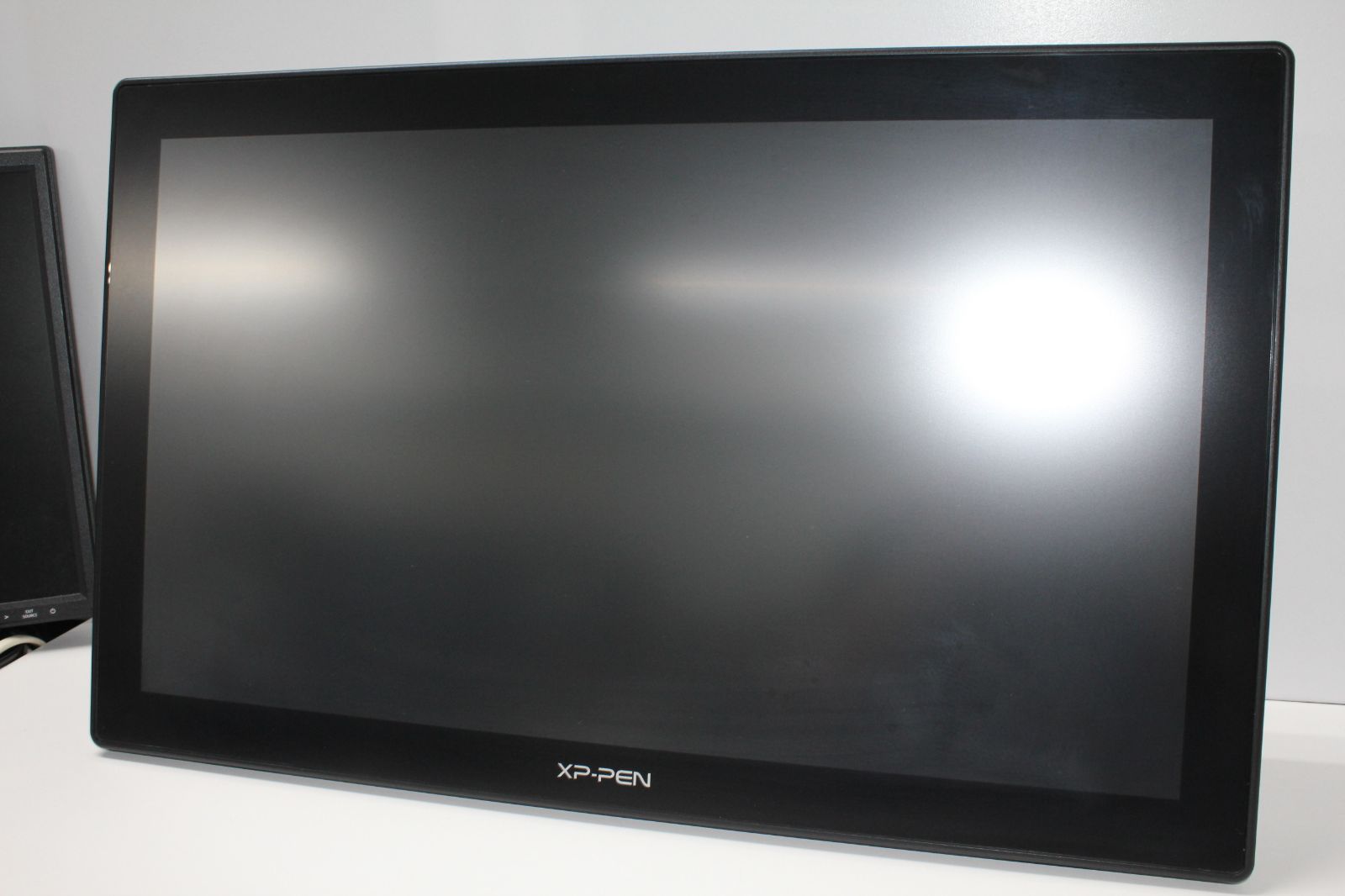 液晶ペンタブレット