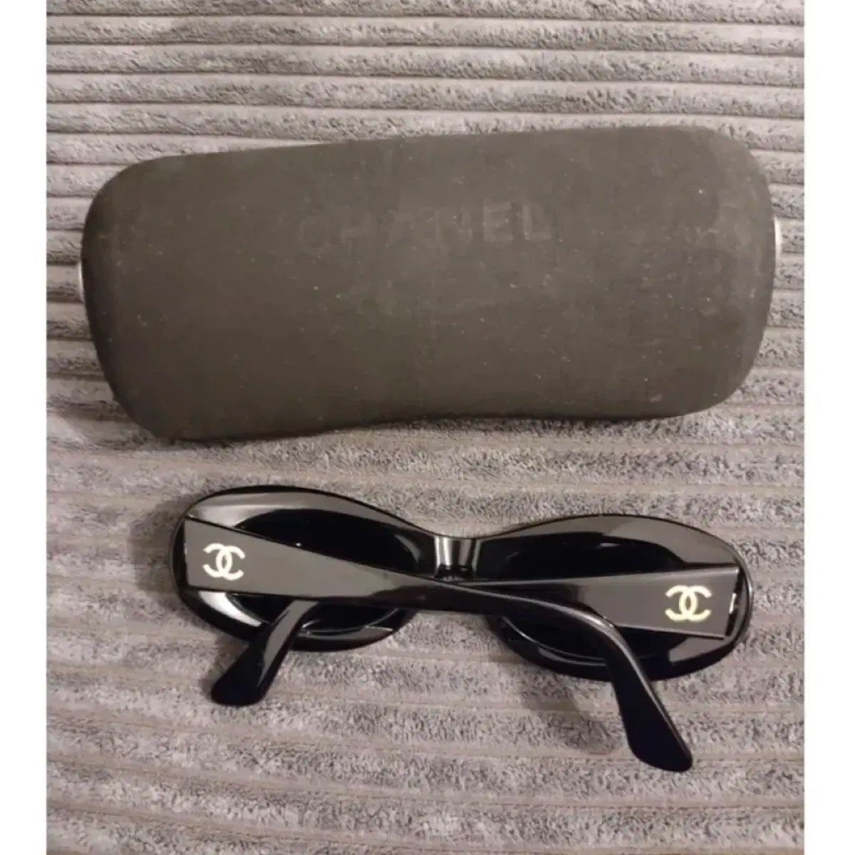 CHANEL シャネル