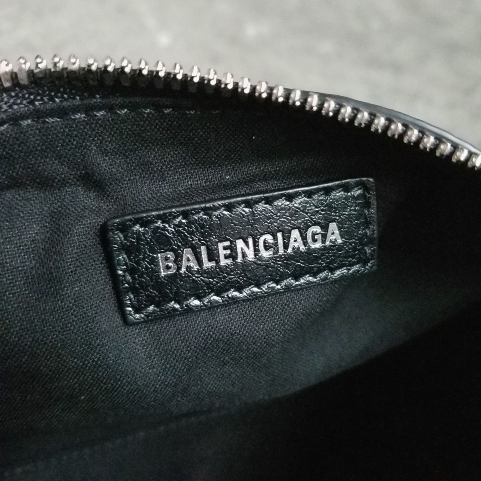 BALENCIAGA Le Cagole Cylinder Bag Black バレンシアガ ル・カゴール