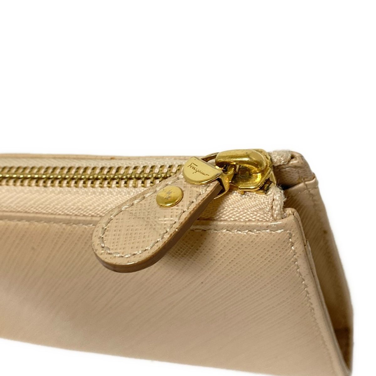 FERRAGAMO/SalvatoreFerragamo(サルバトーレフェラガモ) 長財布