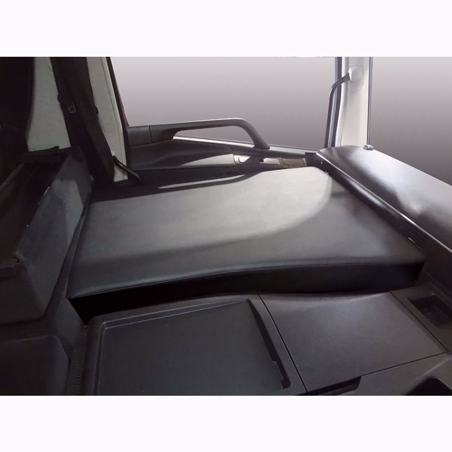 FUSO スーパーグレート 助手席オットマン ｜ 三菱ふそう ふそう 17