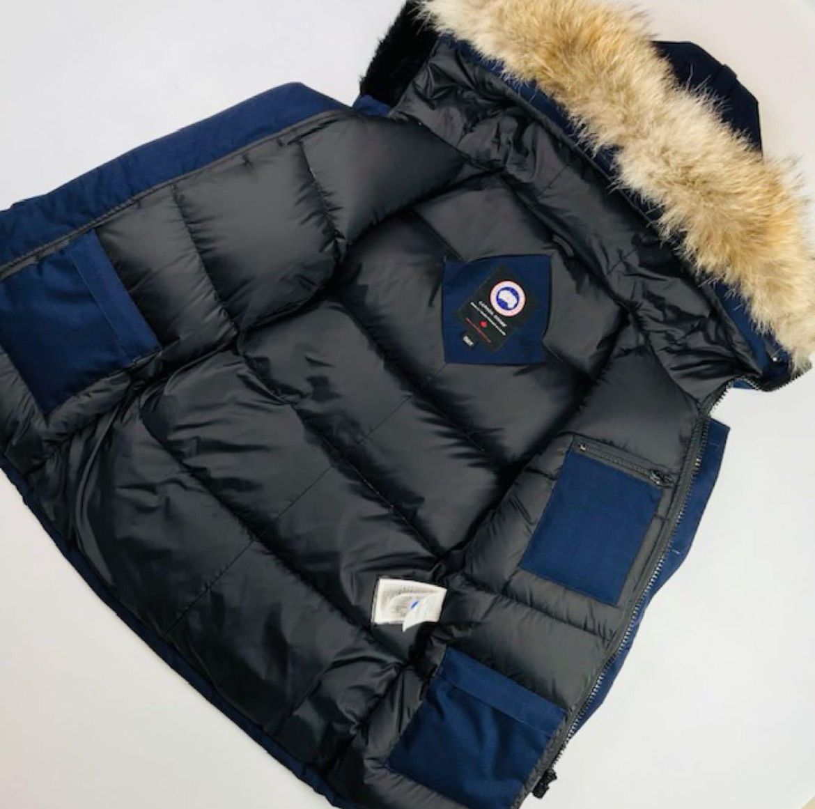 美品☆CANADA GOOSE・カナダグース EDIFICE別注 クレストンパーカー 