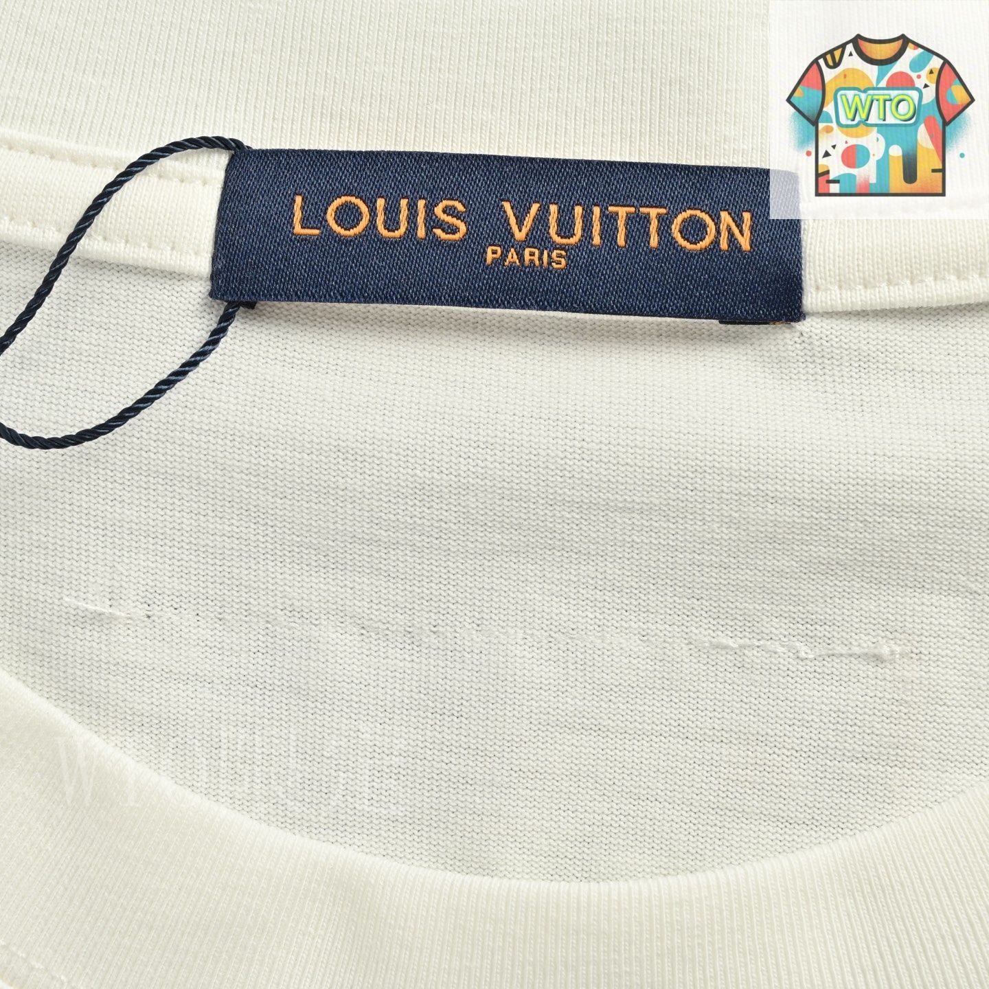 【新品タグ付き】LOUIS VUITTON ロゴ刺繍 ポロシャツ M メンズ 今日特価】Louis Vuitton / ルイヴィトン 25ss 前後刺繍ロゴ T