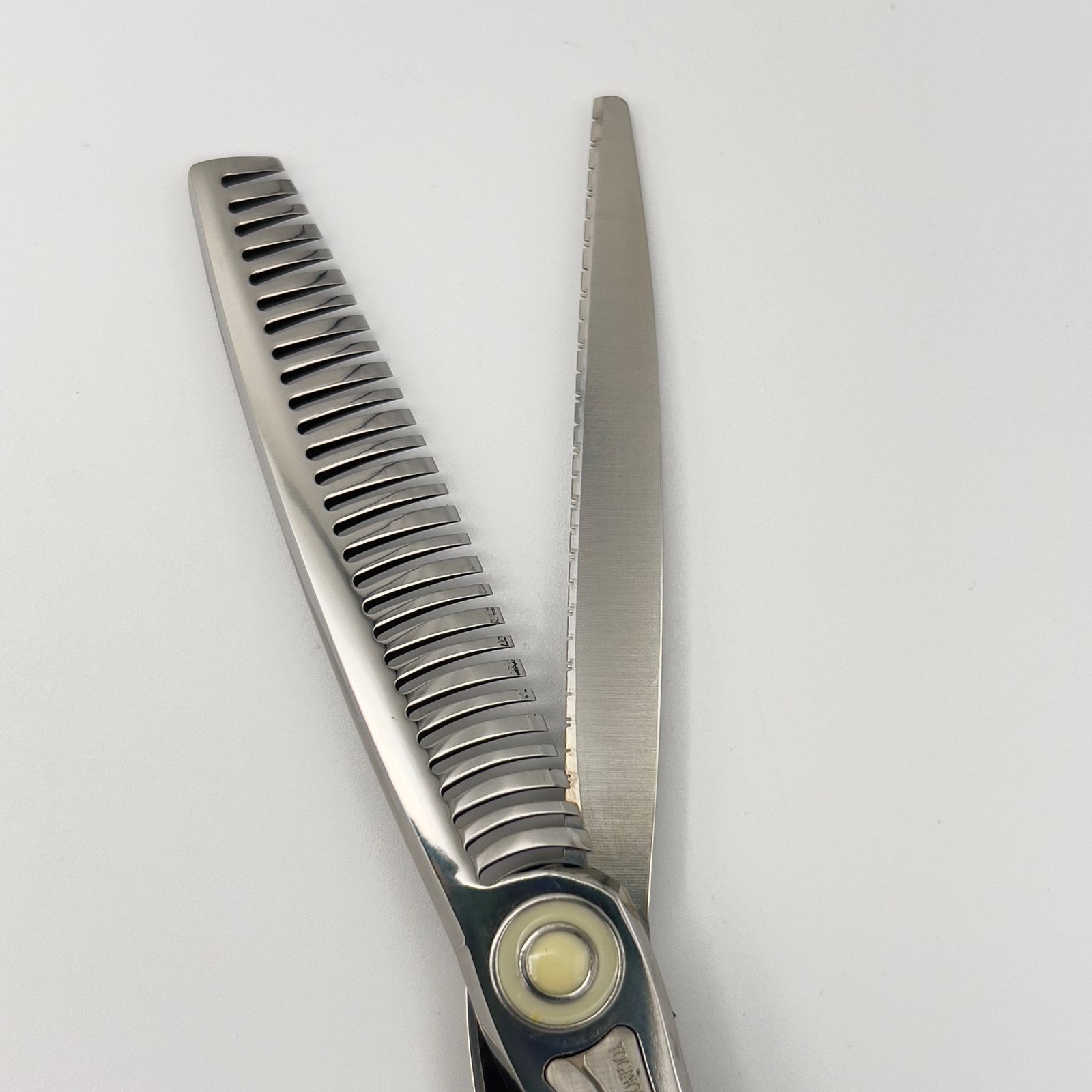 刃物屋トギノン クイーンサクセス ツイスター セニング 5.8インチ