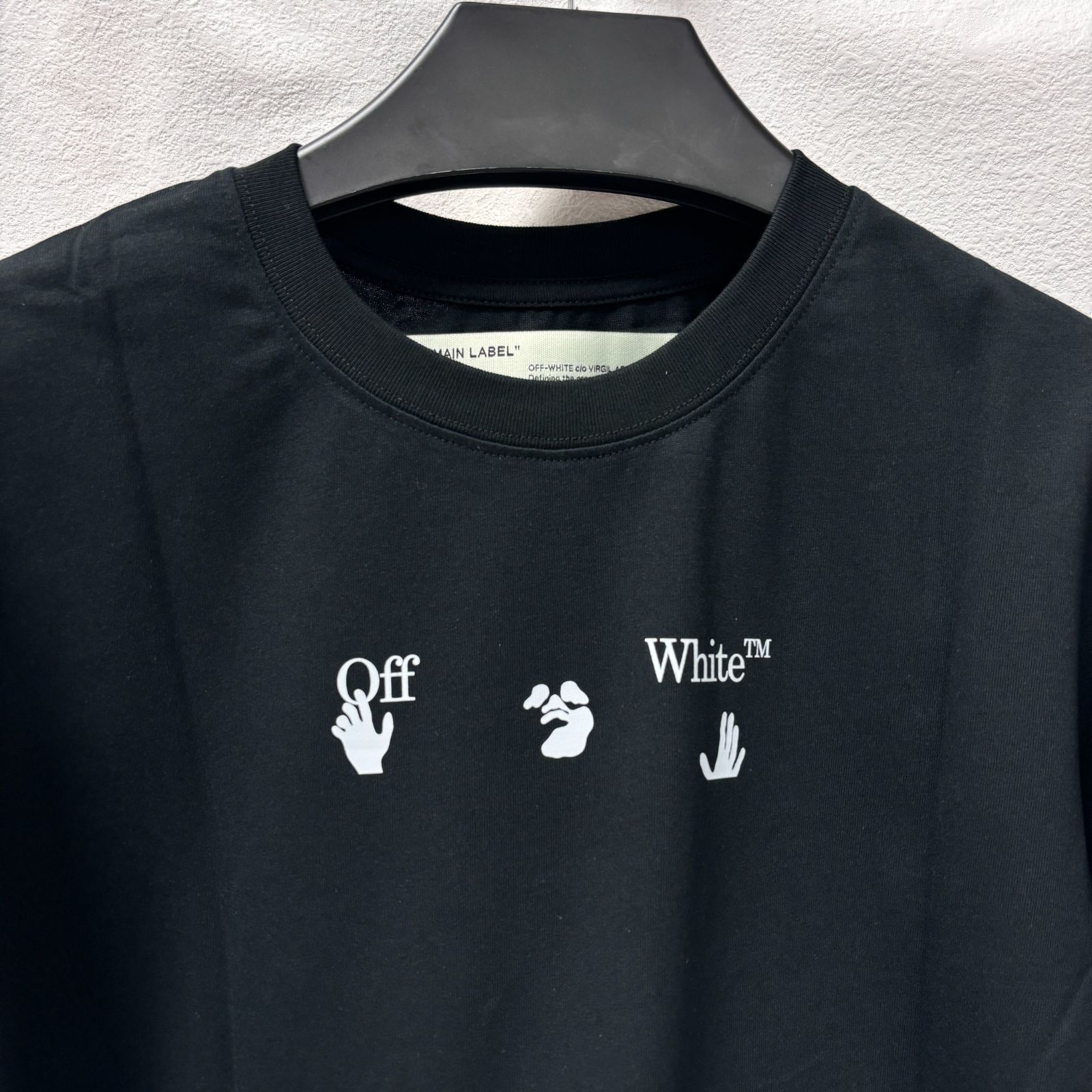 OFF-WHITE 　Tシャツ　オフホワイト