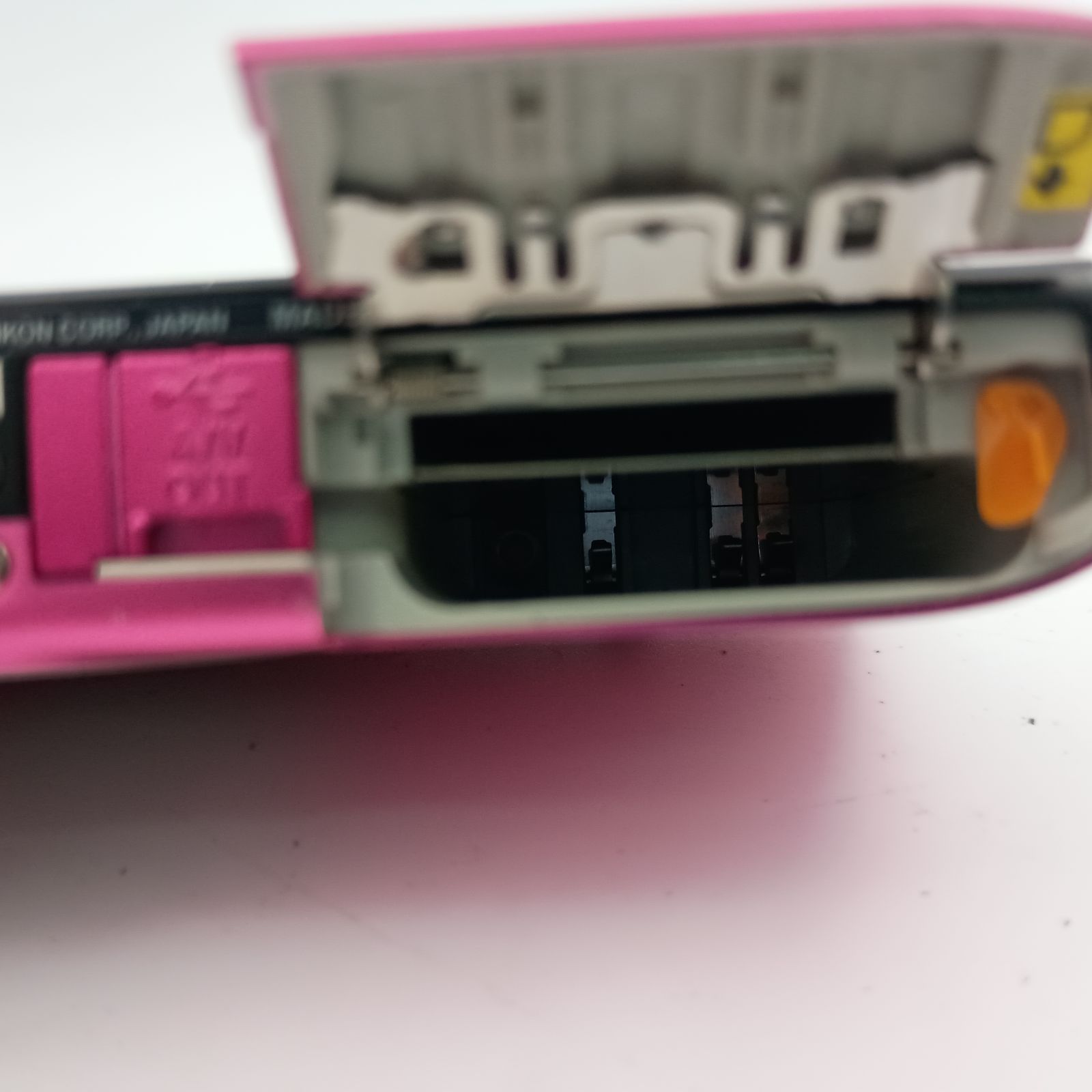 Nikon Coolpix S3100 Compact DIGITAL Camera Pink コンパクト
