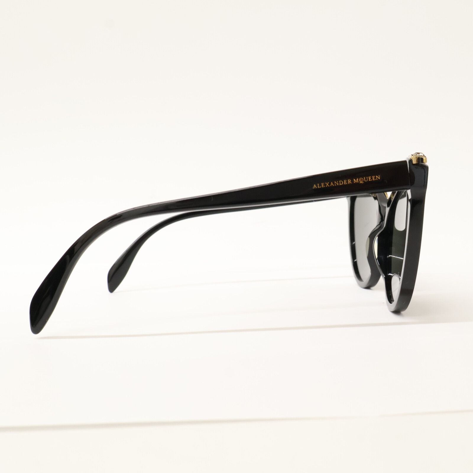 ビジュー キャットアイ