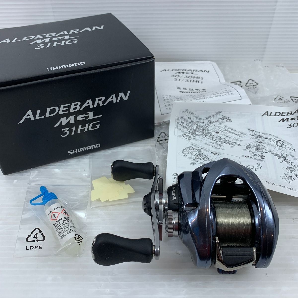 釣り用品 リール ベイトリール SHIMANO 03880 程度A 箱付 18
