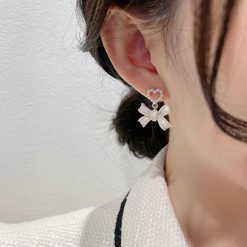 完成品 ピアス リボン ROSELLA ビーズ 両耳用2つ入り ハートモチーフ アクセサリー