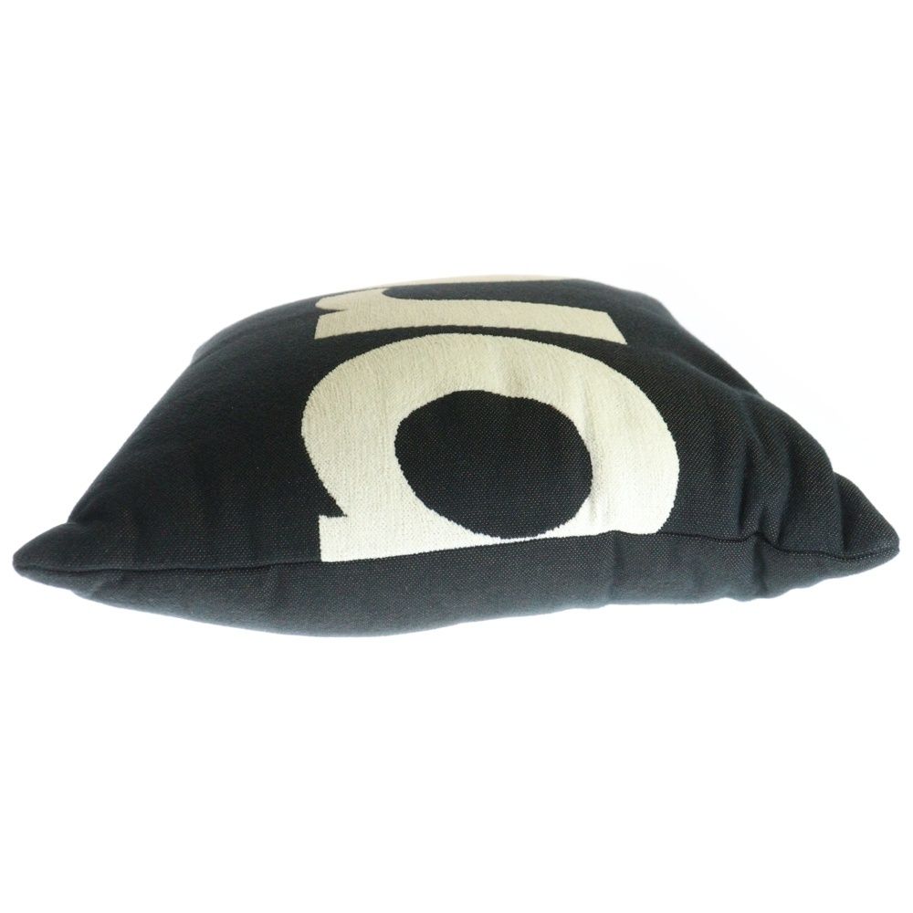 シュプリーム　ピロー　supreme jules pansu pillows Supreme Jules Pansu Saint Sebastian Pillow (SS24) - $178