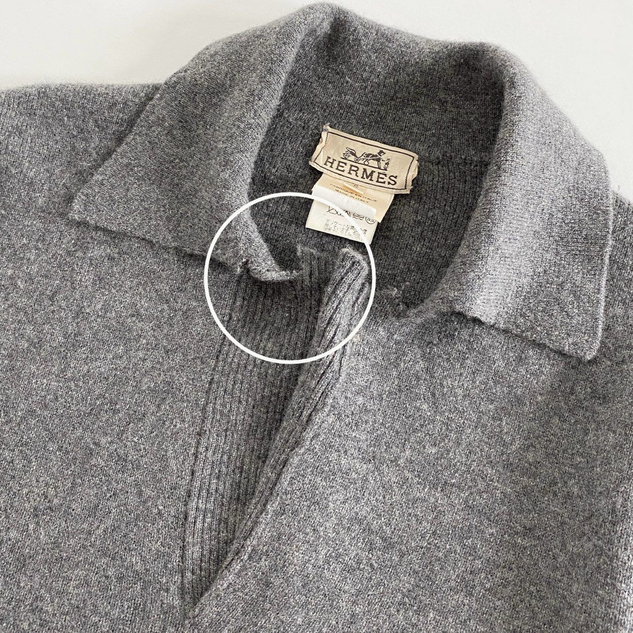 5i4 HERMES エルメス 襟付き カシミヤニットトップ セーター S グレー CASHMERE 100％ イタリア製 5i4 HERMES エルメス 襟付き カシミヤニットトップ セーター S グレー