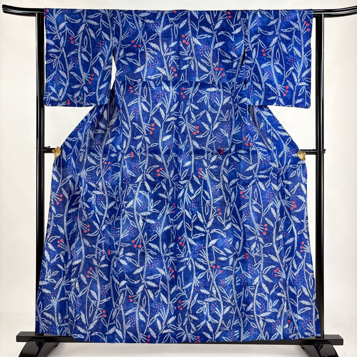 浴衣 身丈156cm 裄丈61.5cm S 絞り浴衣 葉と実 青紫 綿 名品