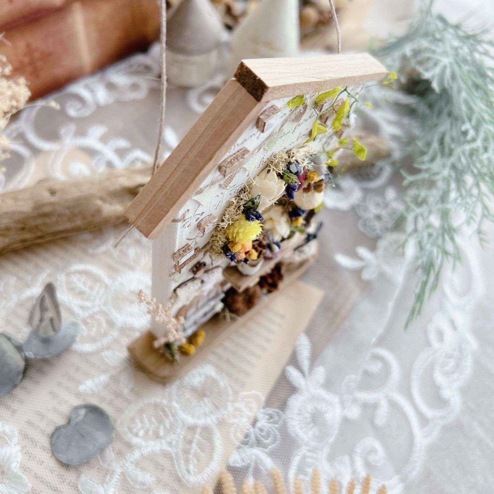 No.156 木製 木のおうち リース 木の実 インテリア雑貨