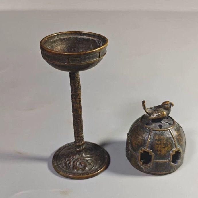 銅細工 高脚薫香炉 置物 香道 香炉 装飾品 工芸品 美術品 銅