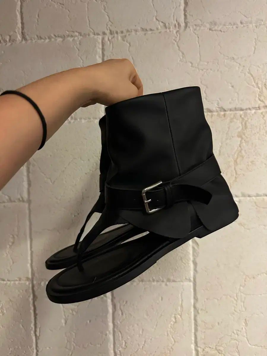 ブーツ サンダル