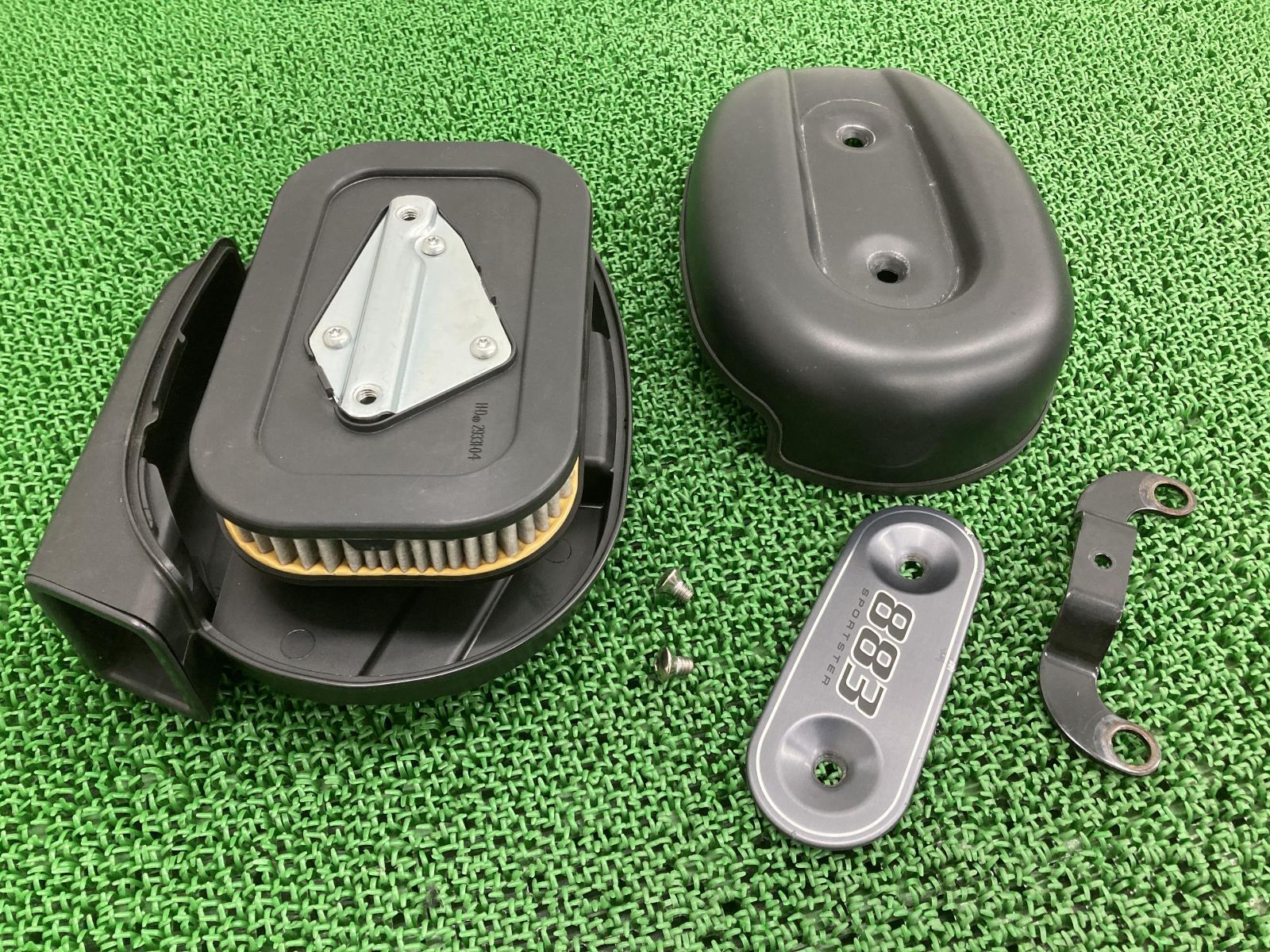 XL883N エアクリーナーボックス ハーレー 純正 中古 2010年式外し