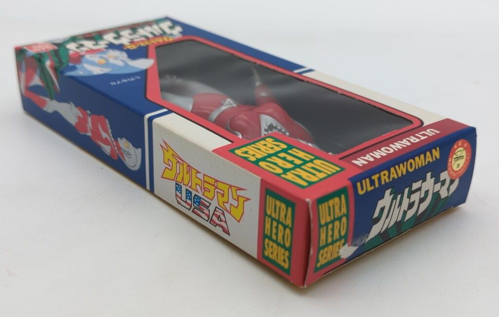 バンダイ ウルトラヒーローシリーズ ウルトラマンUSA ウルトラウーマン