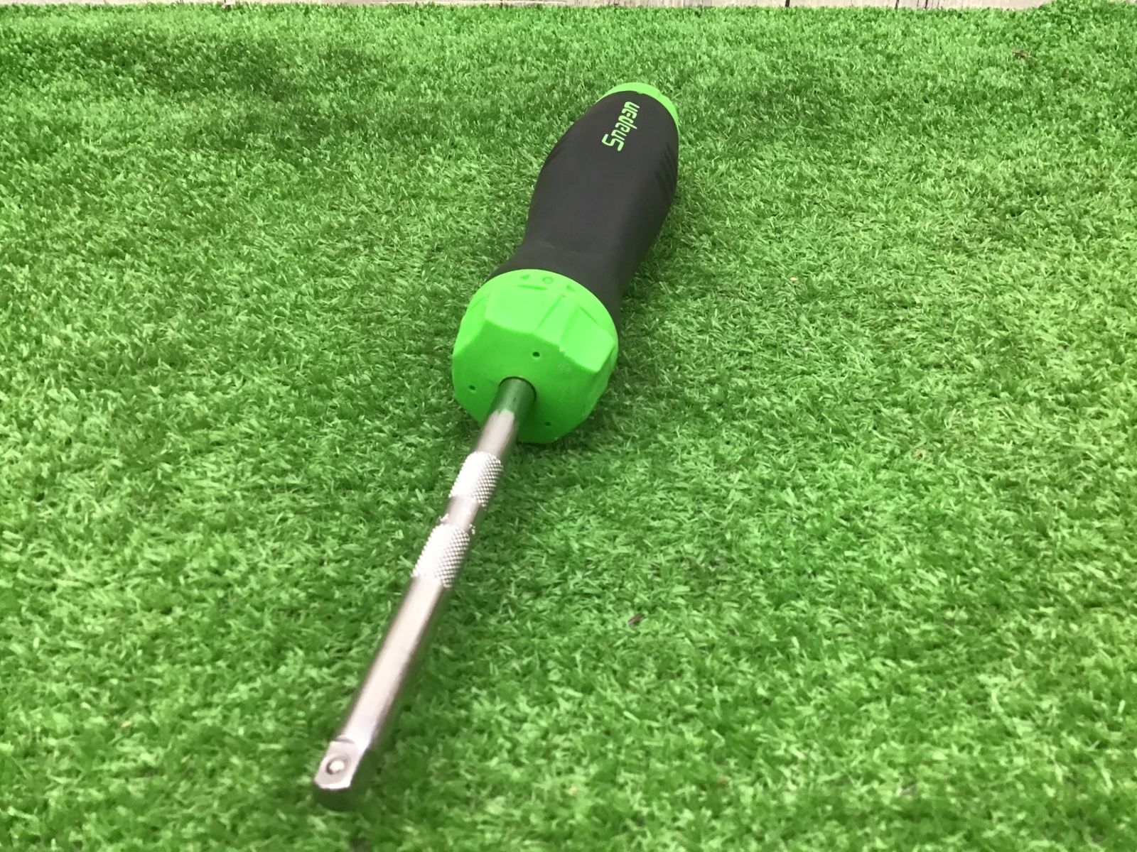 差し替え式ラチェットドライバー