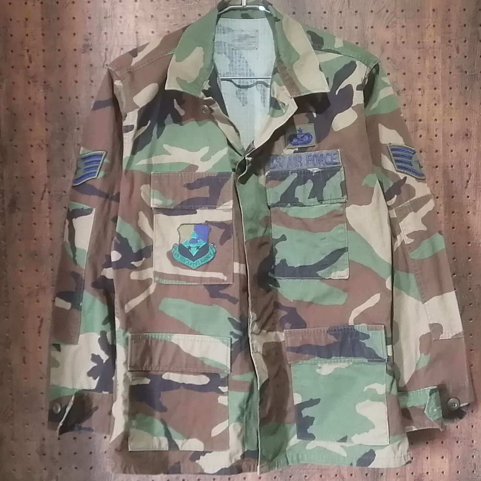 迷彩服　U.S AIRFORCE 迷彩服／ミリタリージャケット 「U.S. AIR FORCE ／ AIR FORCE NEWS