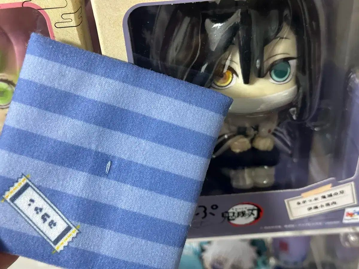 鬼滅の刃 甘露寺 蜜璃 伊黒 小芭内 るかっぷ