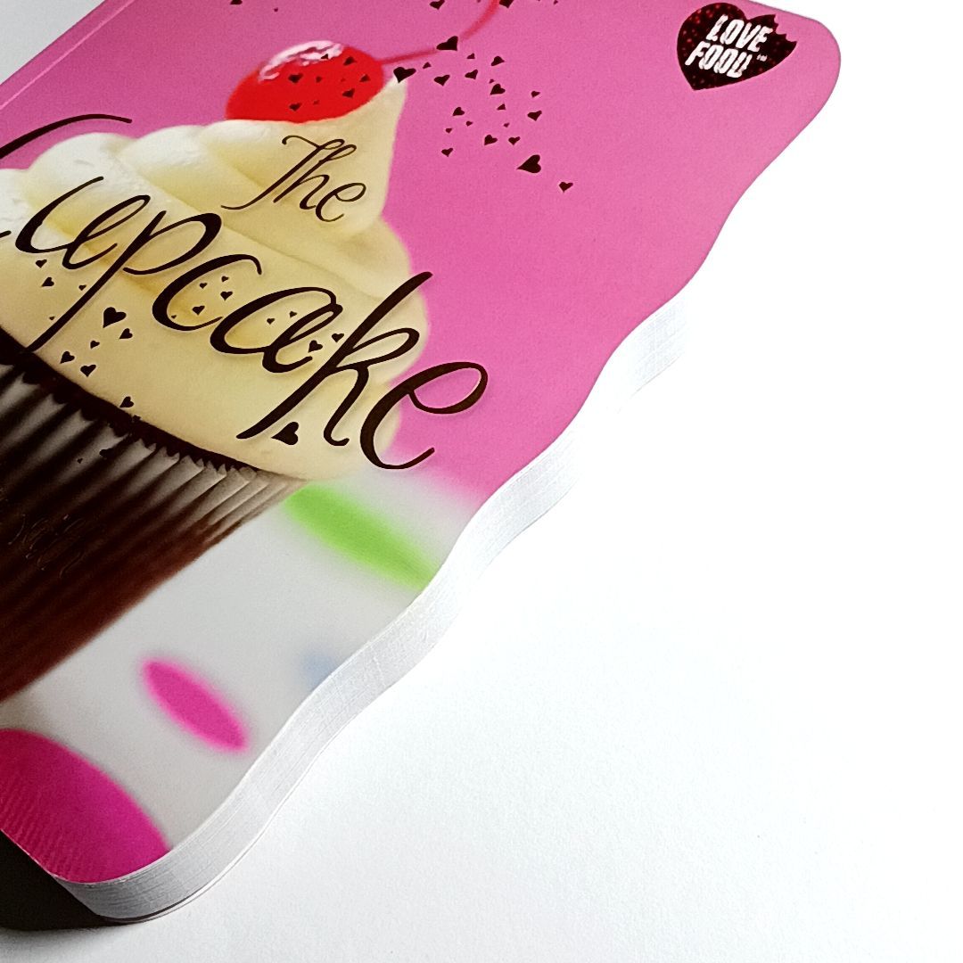 The Cupcake Life's better with a cupcake 洋書 カップケーキの