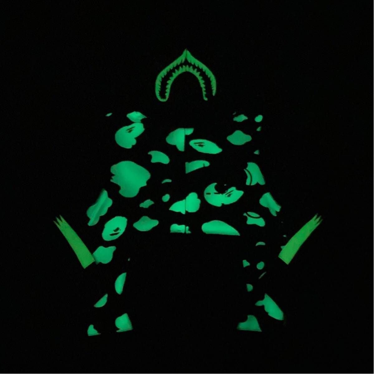 ☆zozo限定☆ 蓄光 city camo パンダ パーカー panda full zip hoodie  