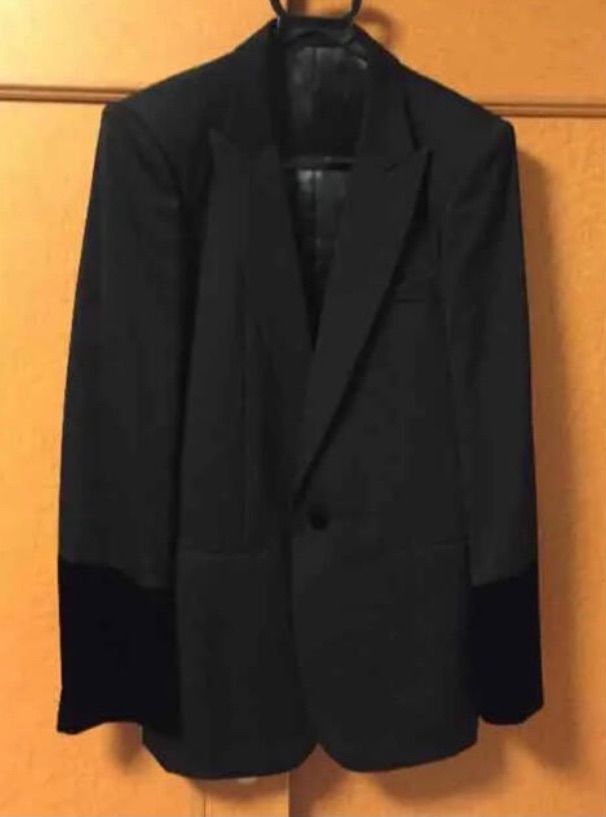 初期ナンバーナイン☆名作☆黒ピークドジャケット☆ 初期ナンバーナイン☆名作☆黒ピークドジャケット☆ - メルカリ