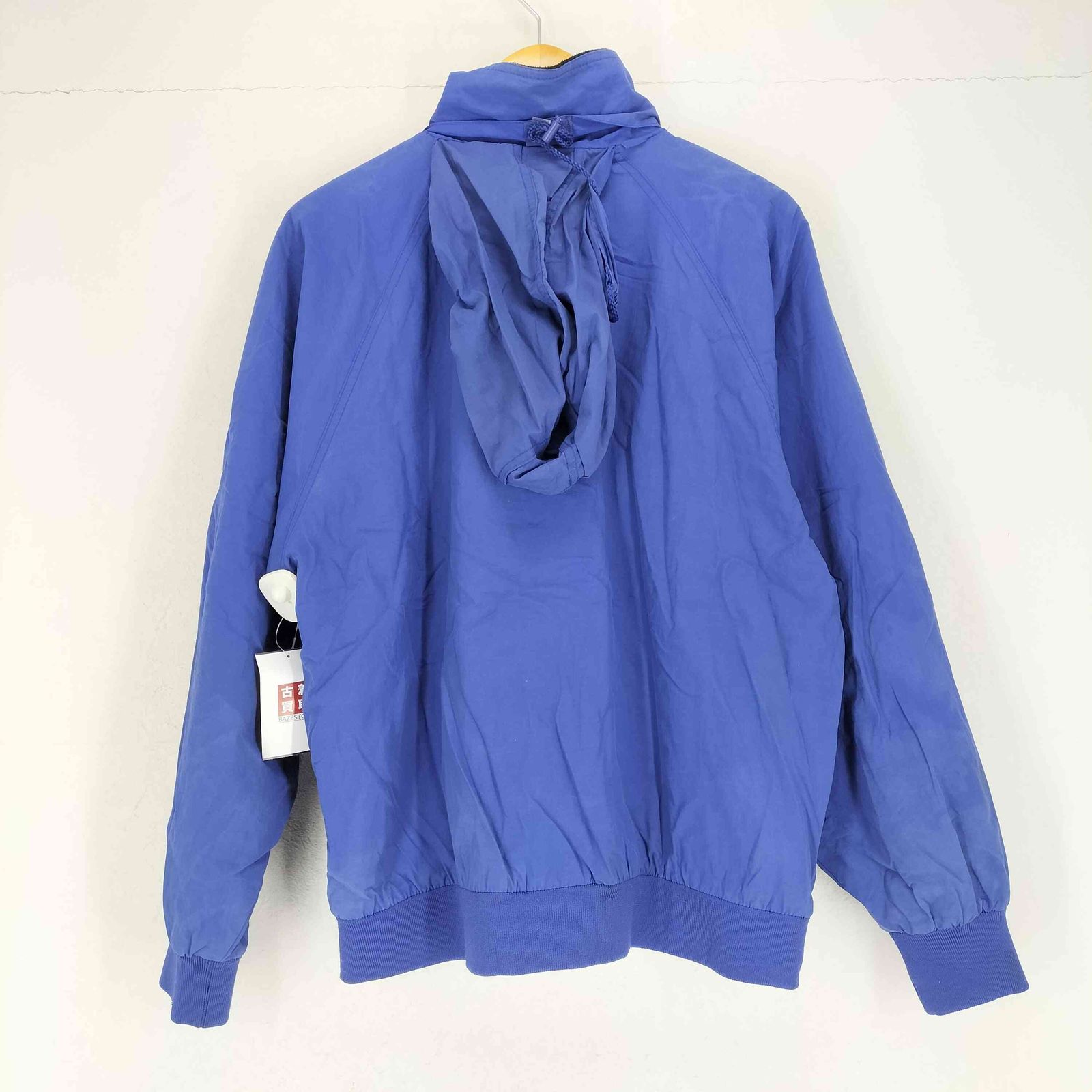 古着メインです ユーズドフルギ USED古着 SIX FLAGS 刺繍ジップブルゾン メンズ 表記無