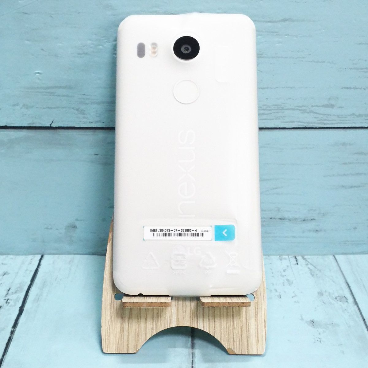 docomo Nexus5X 32GB QUARTZ LG-H791 本体 白ロム SIMロック解除済み SIMフリー ほぼ新品 338954 -  メルカリ