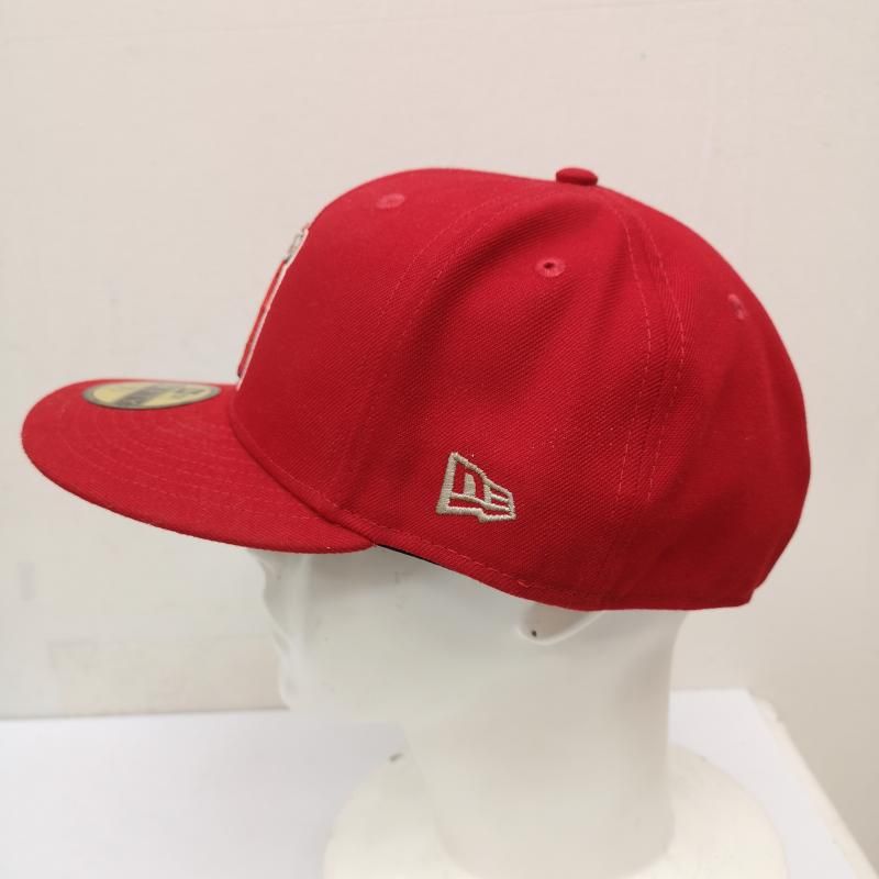 New Era 赤 キャップ 7 3/8、ゴールドパッチ New Era 赤 ベースボールキャップ 7 3/8 - メルカリ
