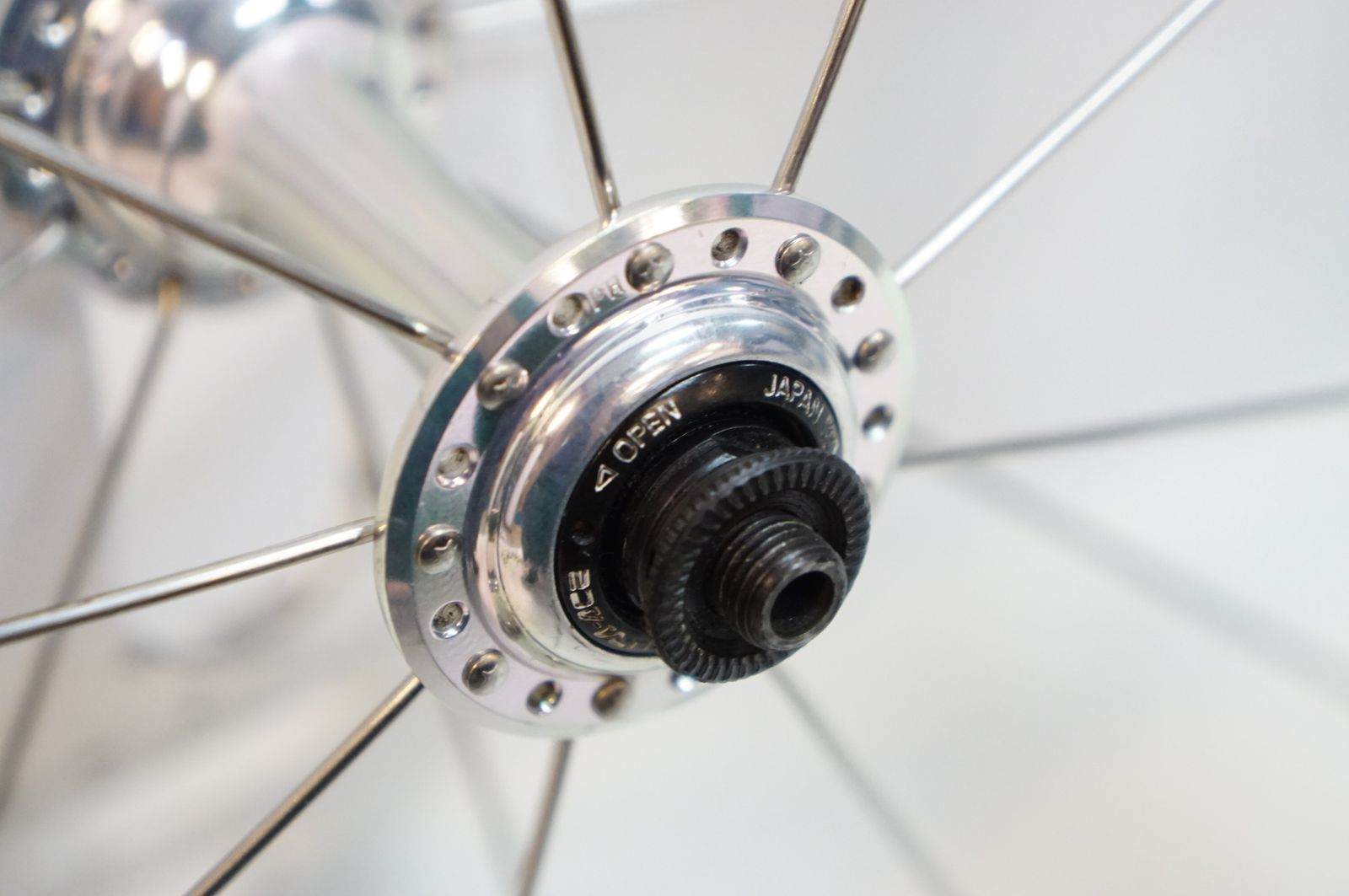 400 DURA-ACE