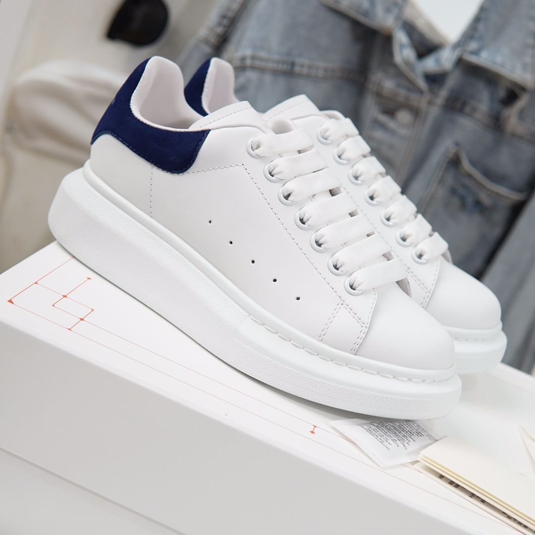 Alexander McQUEEN 817595QMACV4315 関税送料込 Q GOODS Parts&Shoes|Alexander McQueen限定モデルのご紹介