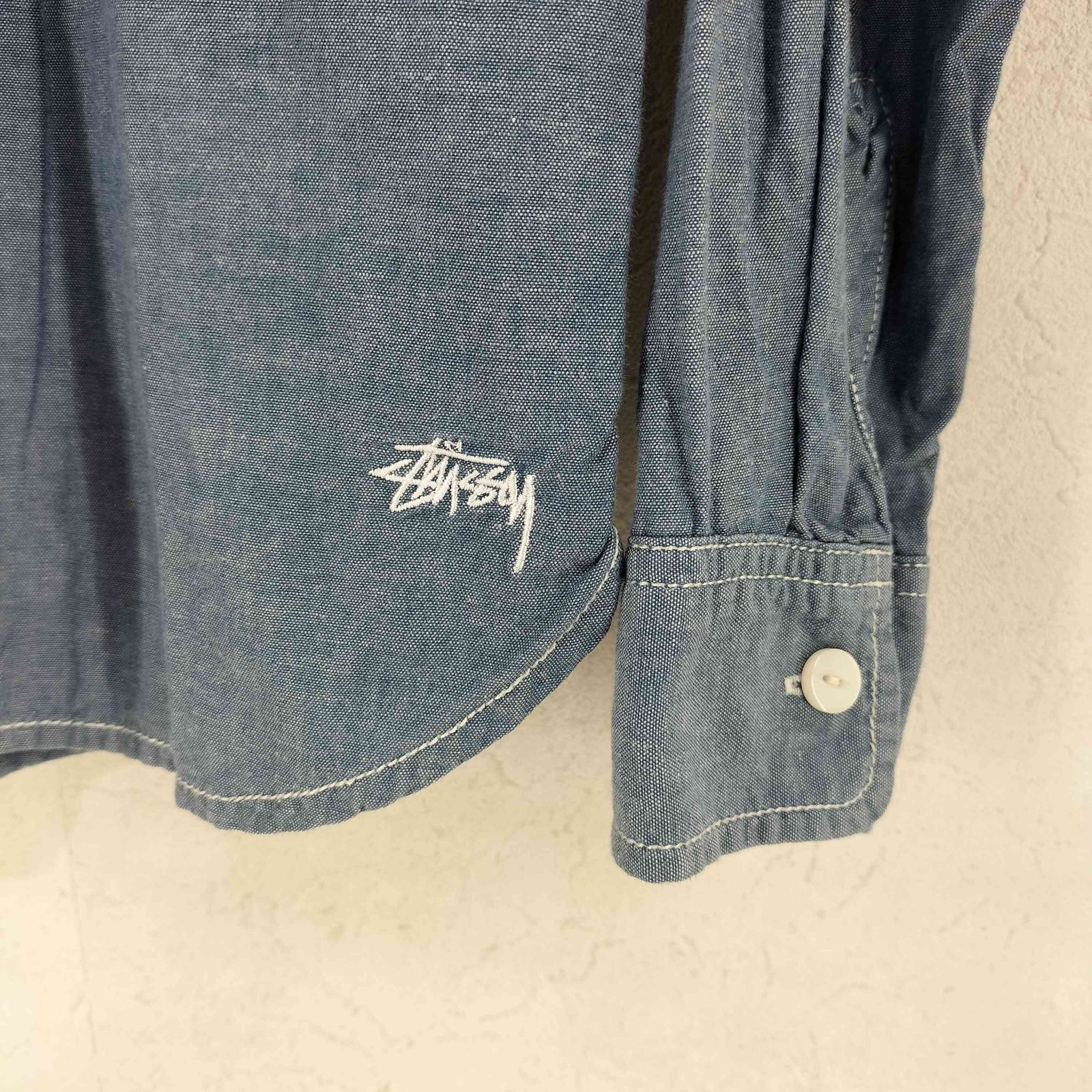 ステューシー Stussy 猫目ボタン ガチャポケ シャンブレーシャツ 