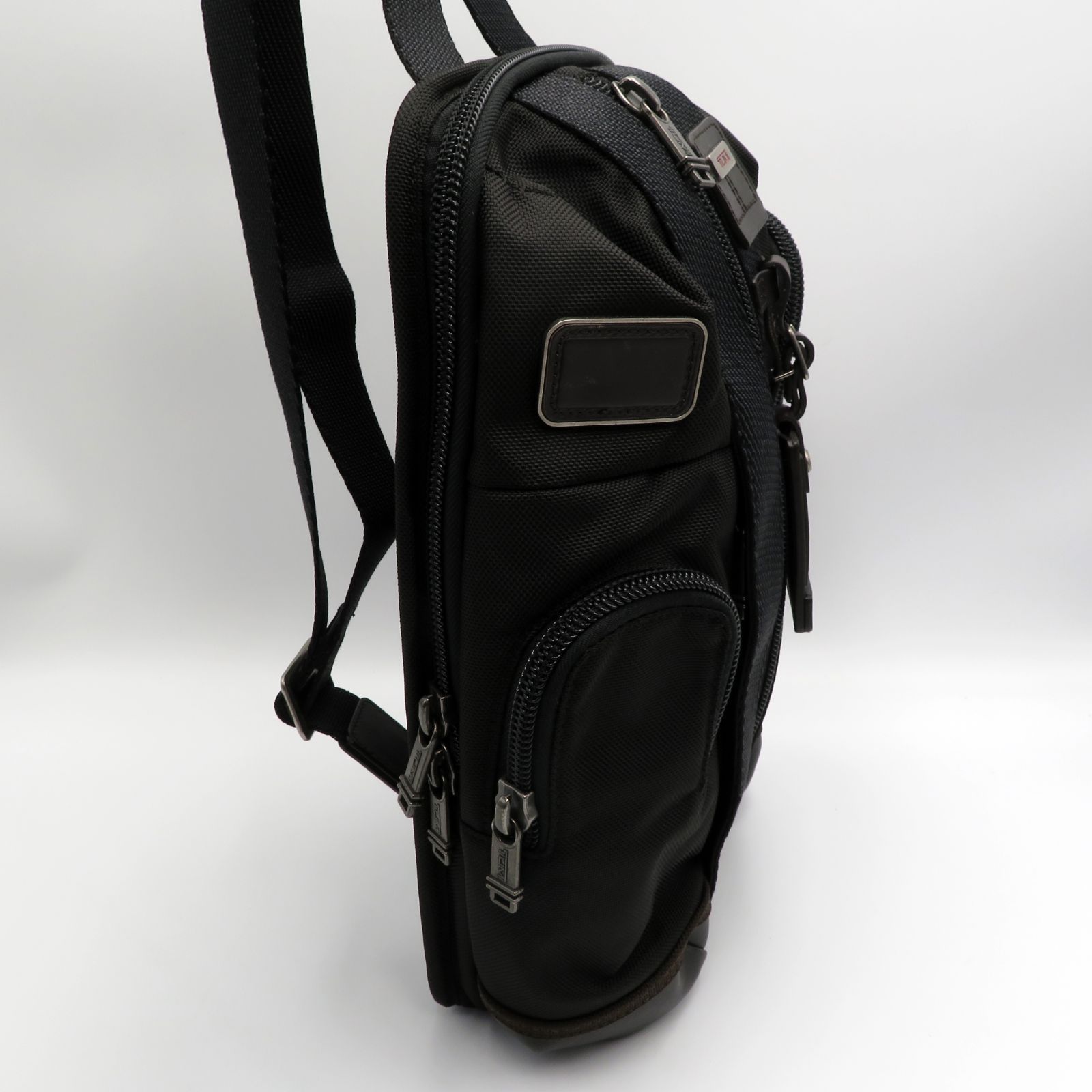 TUMI トゥミ ボディバッグ ブラック 222393HK2