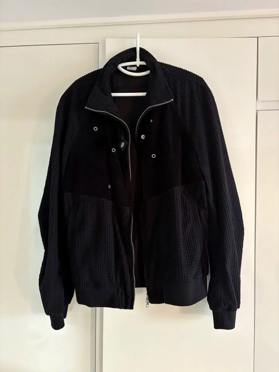 【雷市場（ポンジャン）商品韓国直送】 TCM waffle bomber jacket （ black ） L