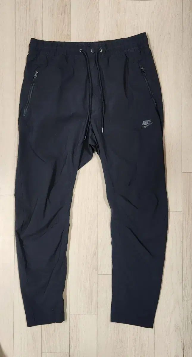 Nike(ナイキ） ジョガーパンツ XL （ 90 ）
