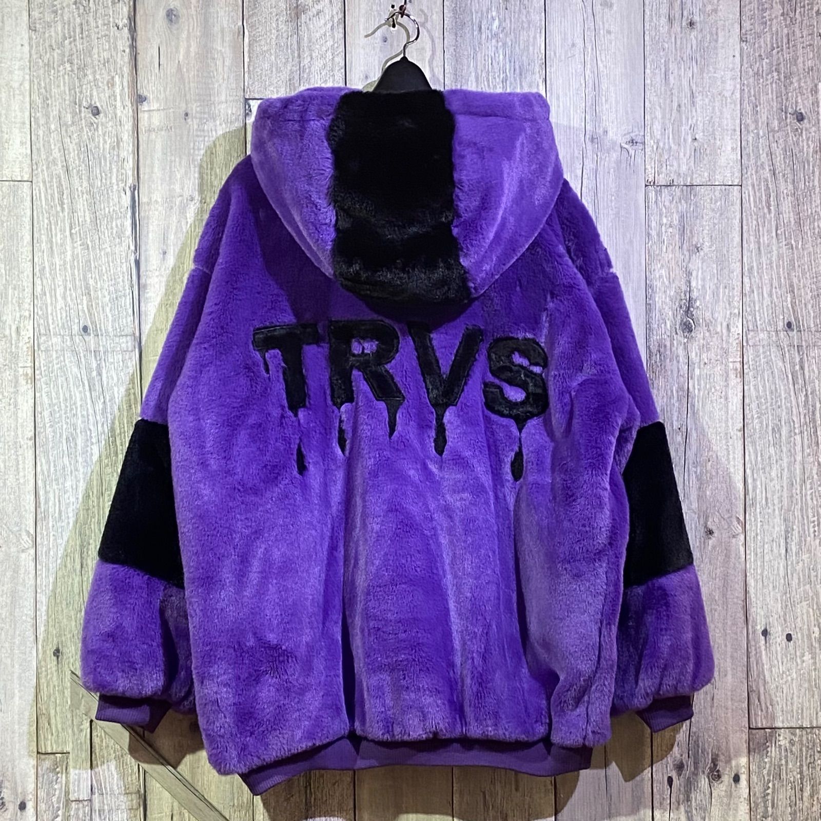 30%OFF【TRAVAS TOKYO バックドリップロゴハイネックパーカー 