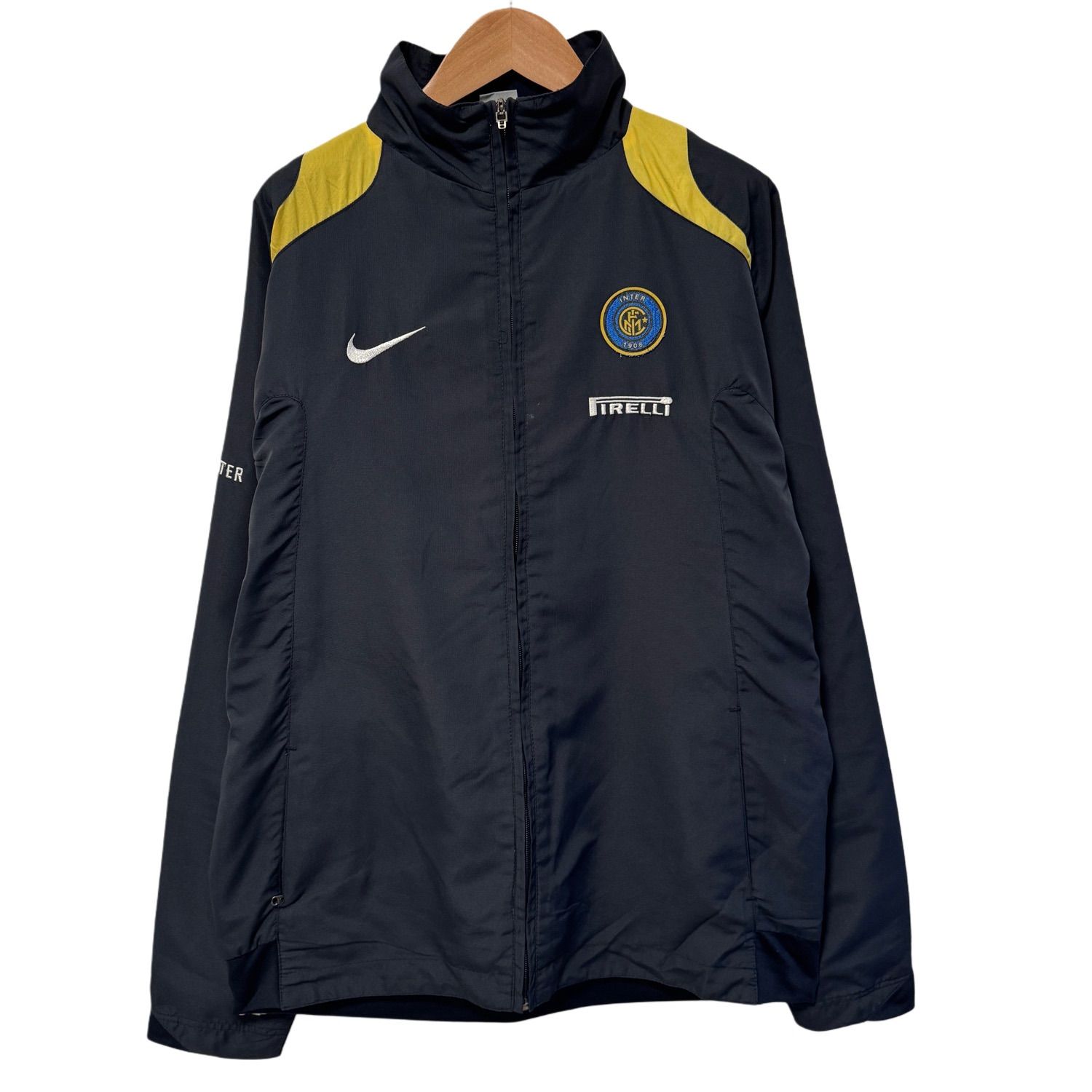 Nike Pirelli インテル　フード付きジャケット ネイビー Nike Pirelli インテルフード付きジャケット ネイビー