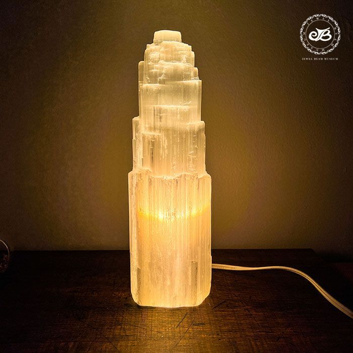 Selenite Tower Lamp セレナイト タワー ランプ Ｍサイズ パワーストーン 天然石ランプ 原石 ジプサム 入手困難希少品! 在庫限り  - メルカリ