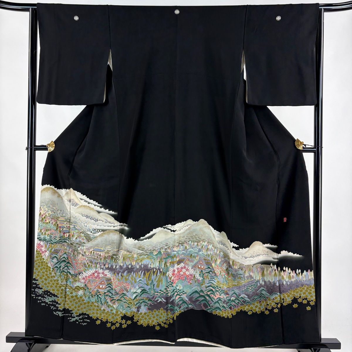 黒留袖 身丈156.5cm 裄丈64cm M 袷 落款 風景 建物 染め分け ぼかし 黒 正絹 名品