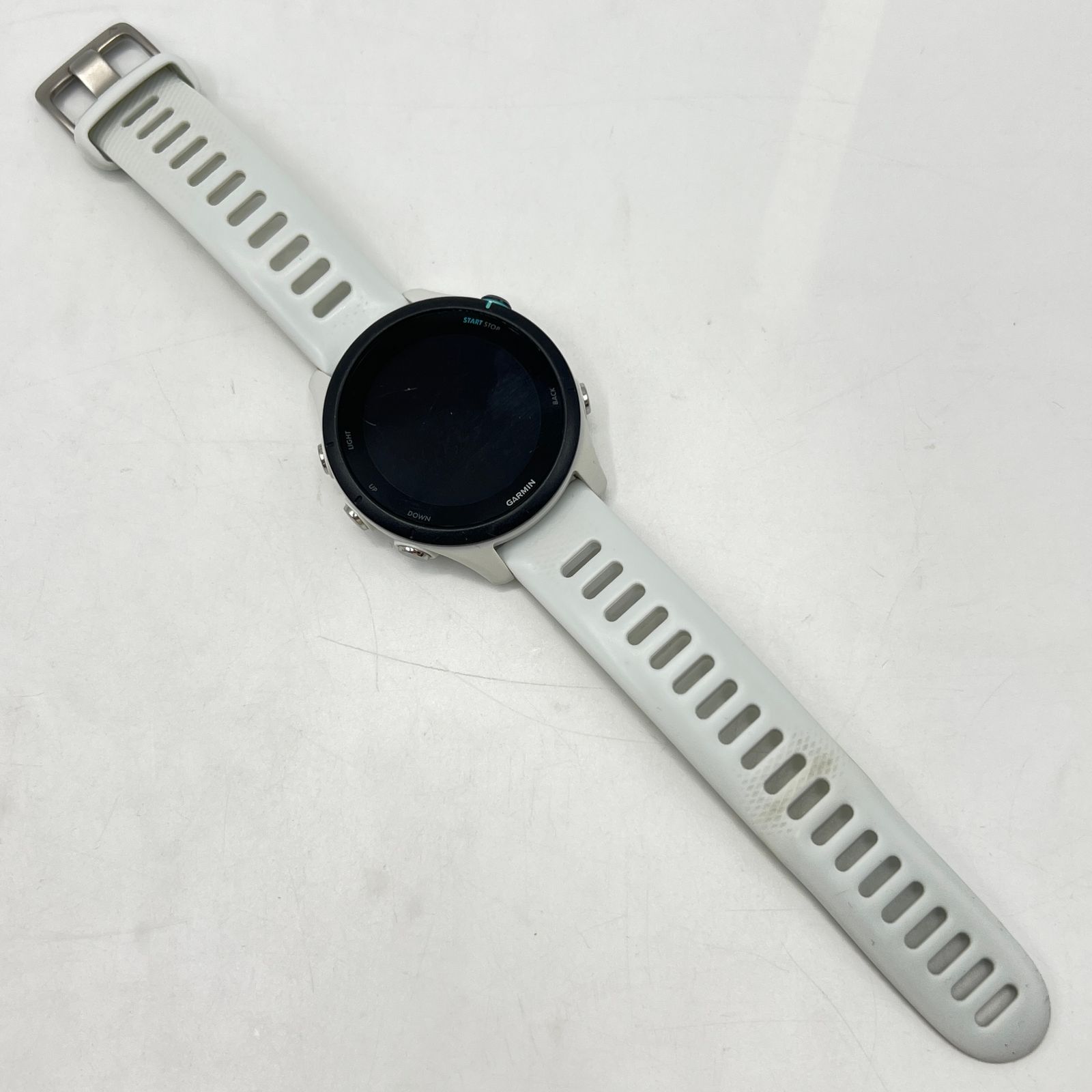 White 010-02641-77