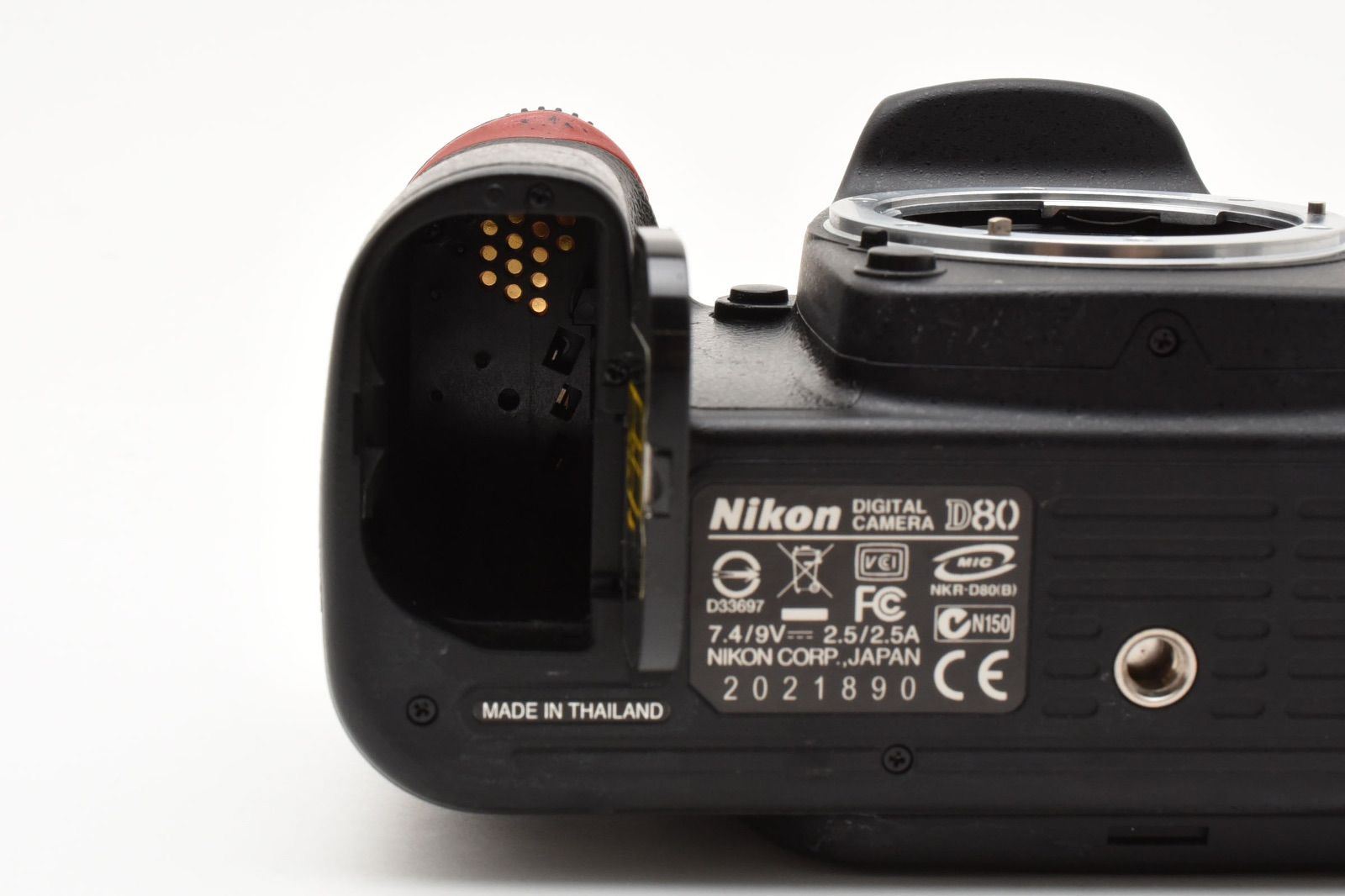 ☆まとめ売り☆ Nikon ニコン D90 & D80 ボディ デジタル一眼 ☆まとめ売り☆ Nikon ニコン D90 & D80 ボディ デジタル一眼