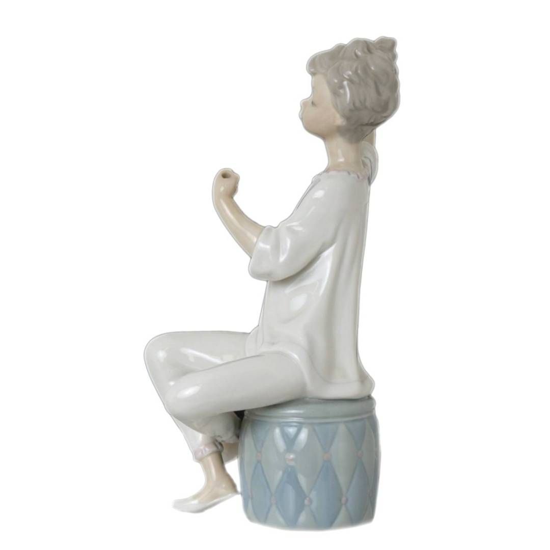 LLADRO(リヤドロ) 陶器/磁器人形 置物 LLADRO リヤドロ 陶器人形 - 置物お 手頃 価格
