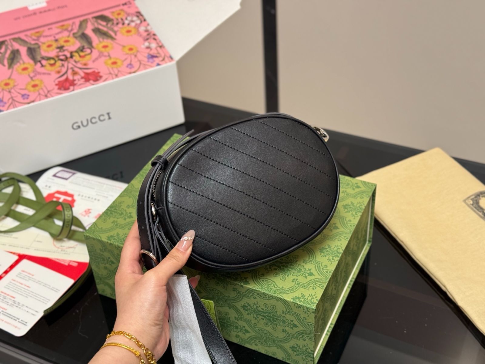 今日特価】Gucci New Camera Bag - グッチ 新型 カメラバッグ 今日特価】Gucci New Camera Bag - グッチ 新型 カメラバッグ