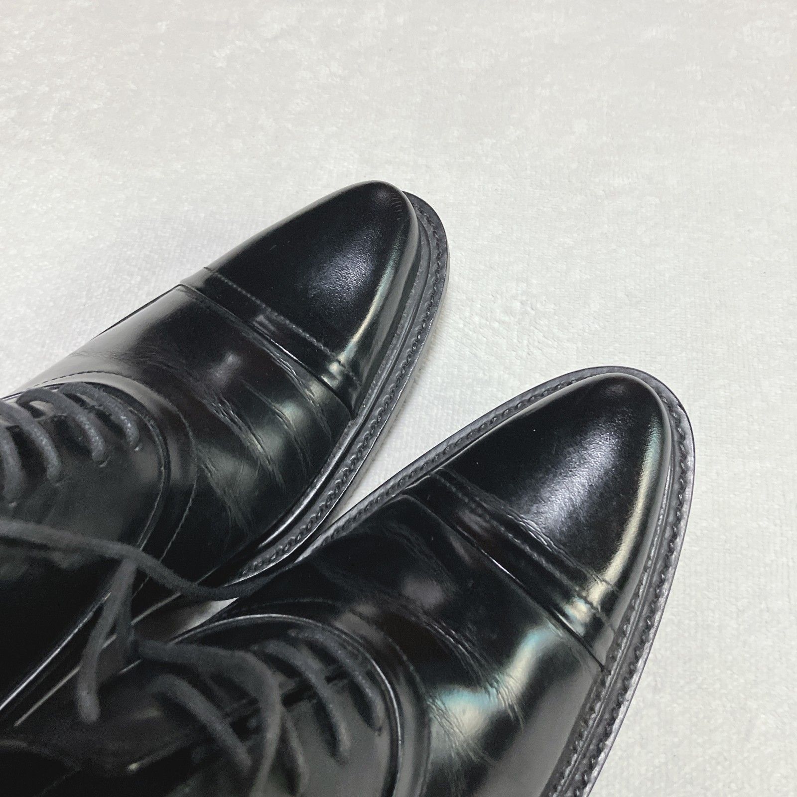 ♠ PRADA