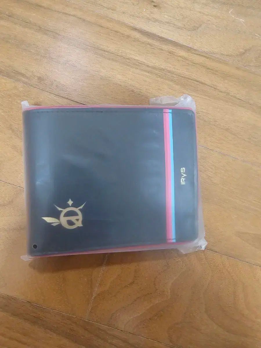 hololive(ホロライブ) 虹彩 3 周年 記念 財布 出品