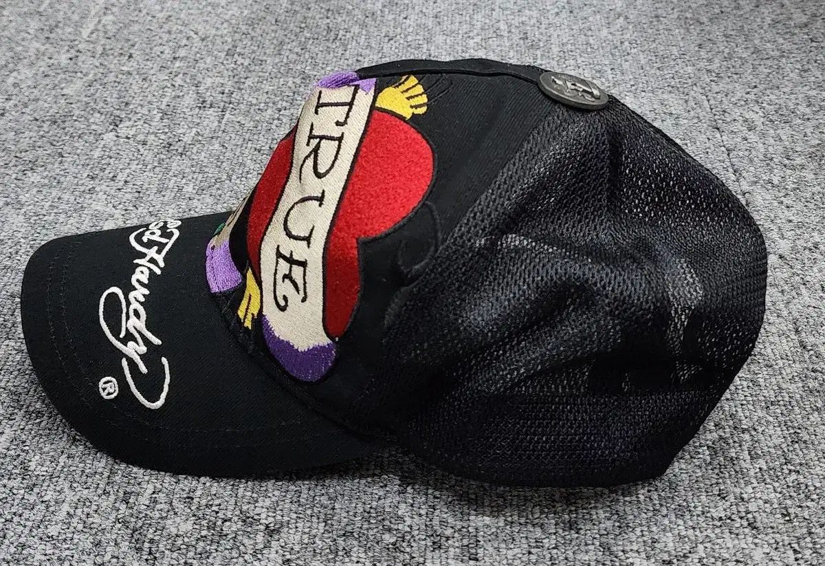 Ed Hardy キャップ ハート刺繍 Ed Hardy エド・ハーディー ハートスカル刺繍 ラインスストーン
