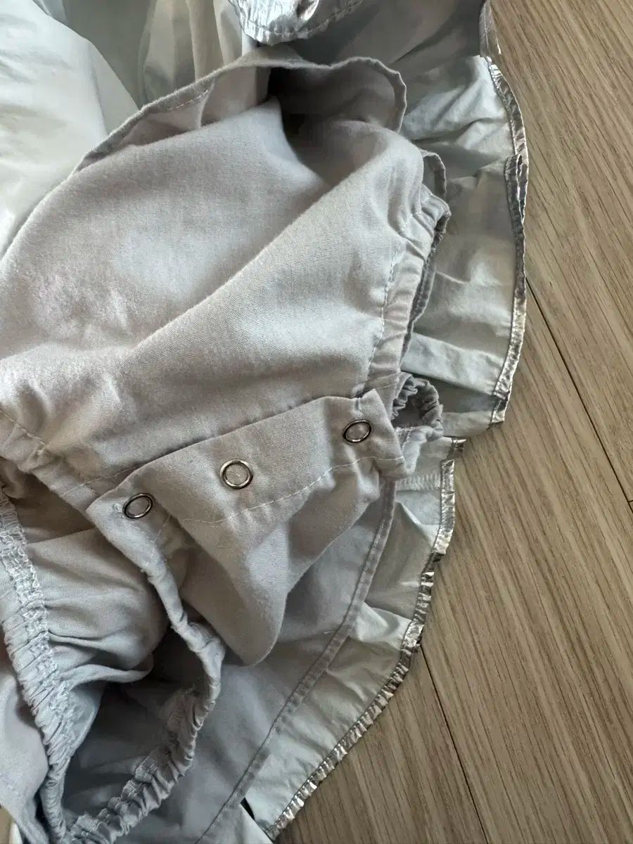 ウォニーリボン シルバーメタルスカート Sサイズ