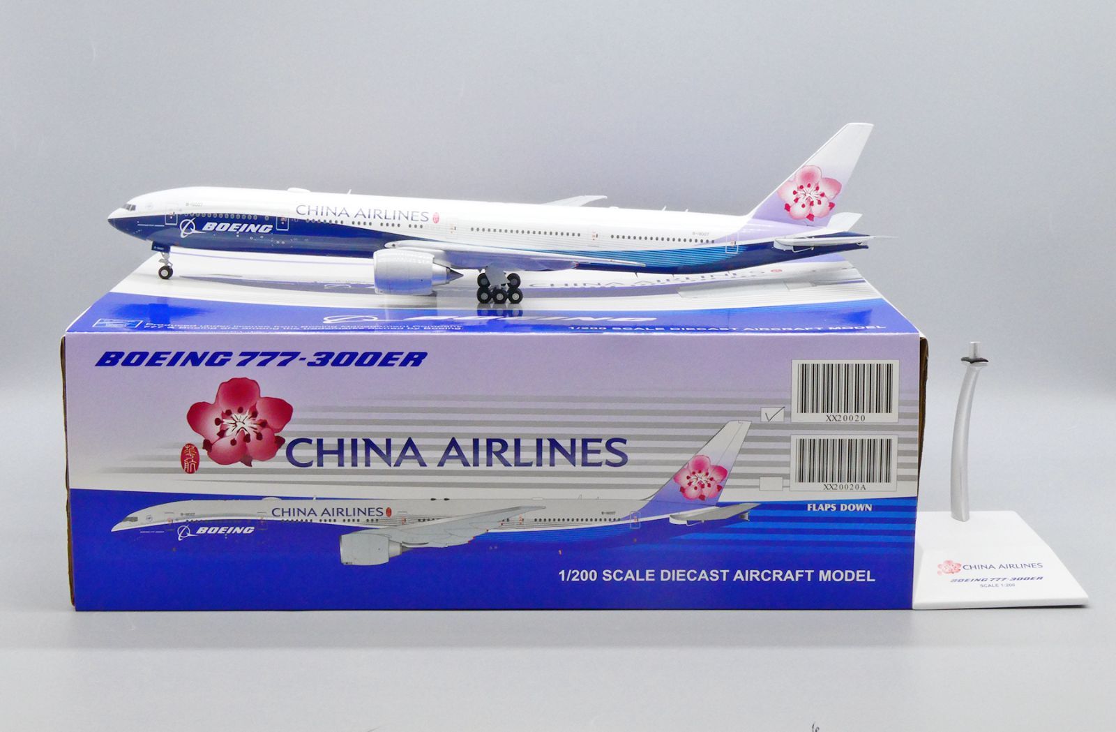 航空機・ヘリコプター China Airlines B777-300ER B-18051 1/200 Jcwings チャイナエアライン 777-300ER B-18007 1/200 XX20020